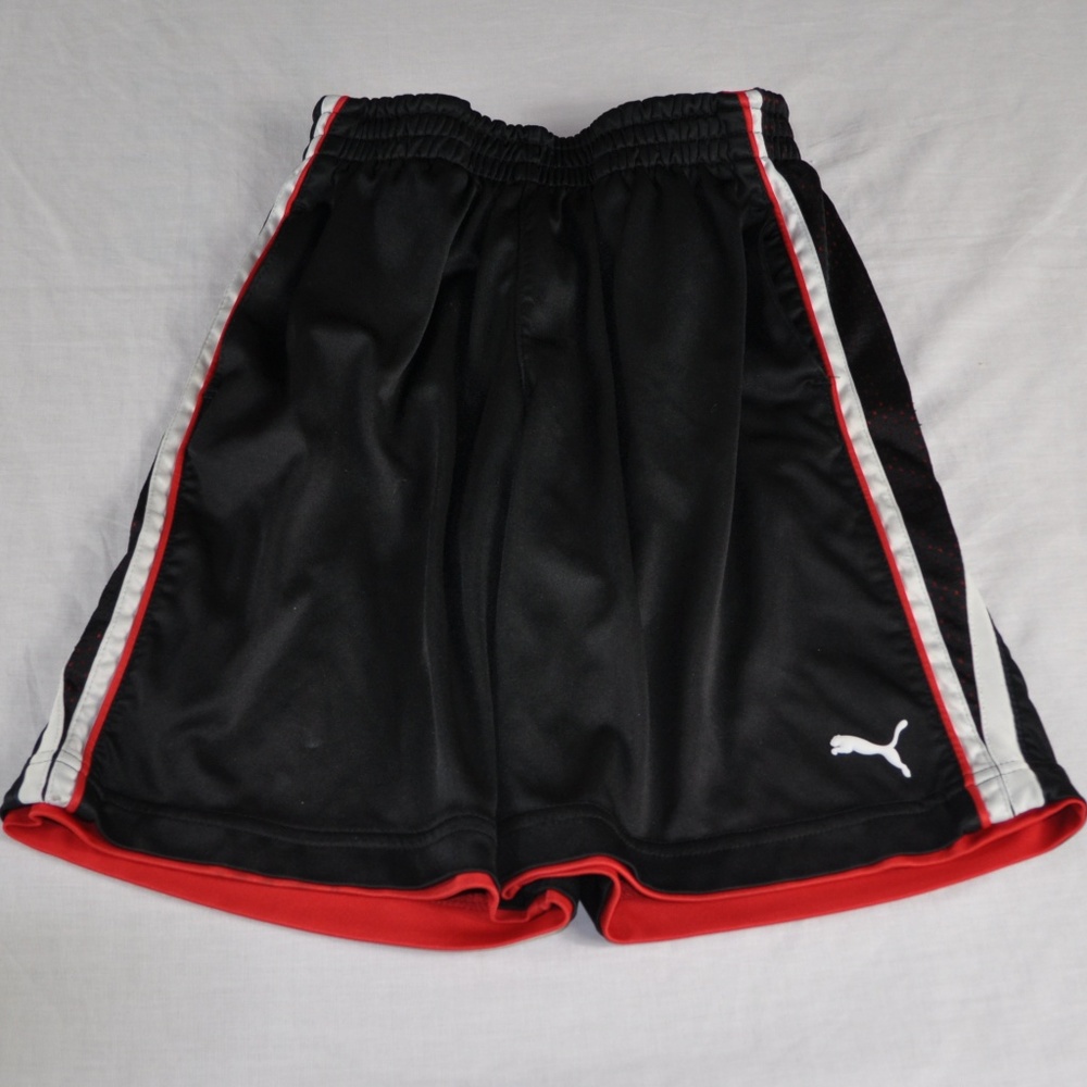 Puma Size 8 Boys Athletic Shorts - Picture 1 of 6